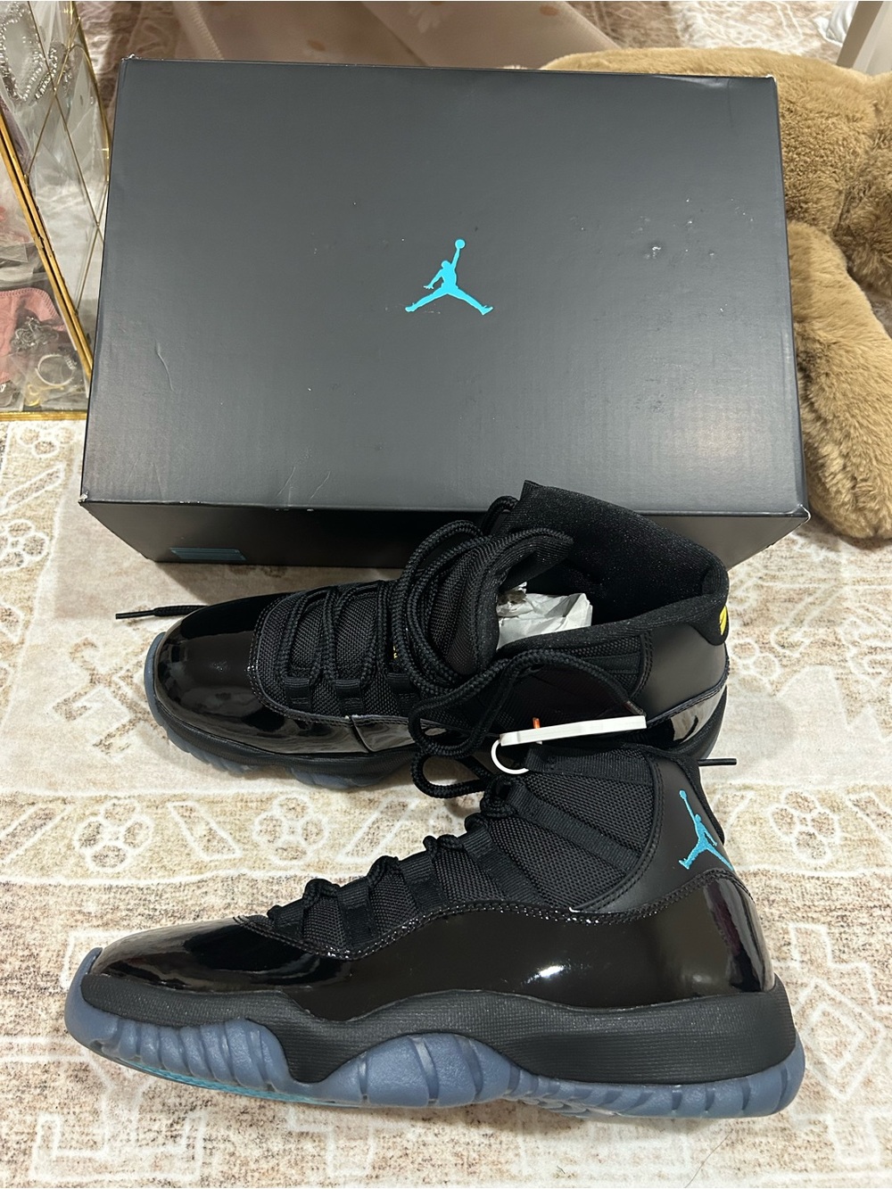 Authentic Air Jordan Retro 11 - Black Blue